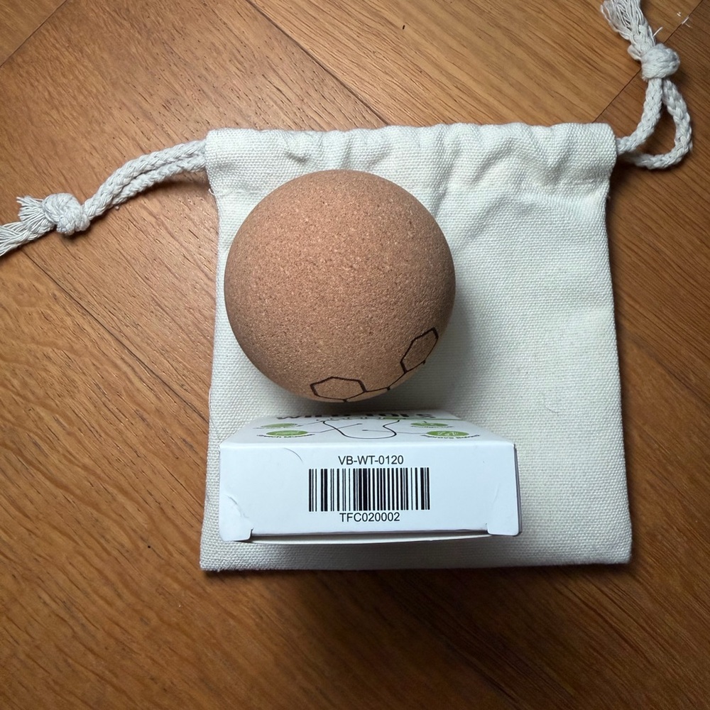 Vivo barefoot Natural Cork Massage Ball & Wild Toes Set New - Picture 7 of 11